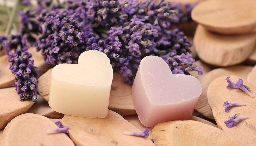 lavender, hearts, wood-2443210.jpg